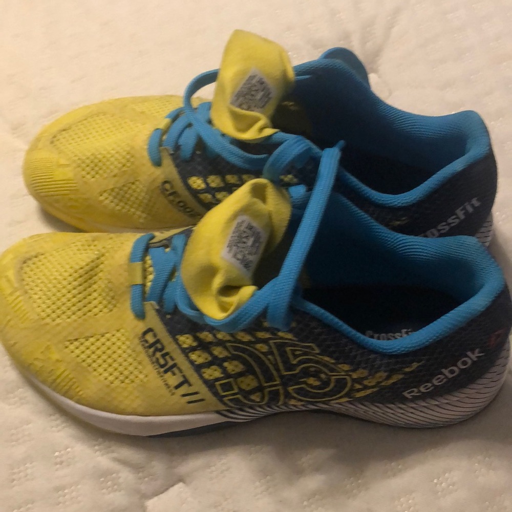 CrossFit shoes Nano 5 men’s 6, ladies 71/2 to 8.